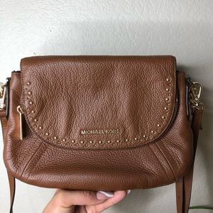 Michael Kors / Medium size bag / long strap